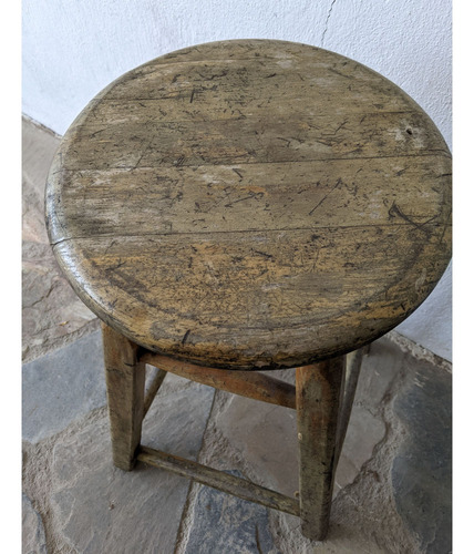 Taburete De Madera, Asiento, Diámetro 30cm, Alto 57cm (Usado)