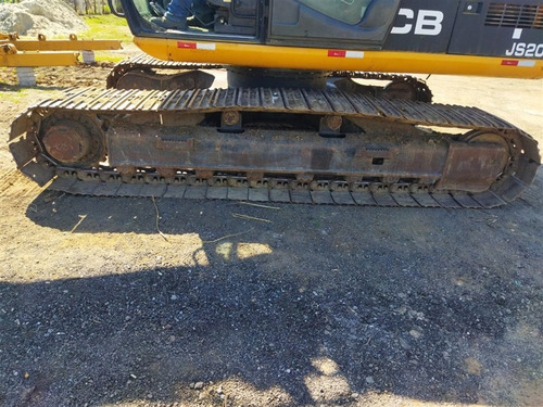 Escavadeira Jcb Js200lc Ano 2011 C/ 11.000 Horas