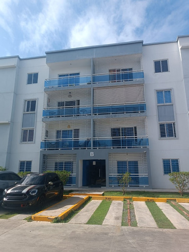 Vendo Apartamento Tercer Piso En Pista San Isidro 
