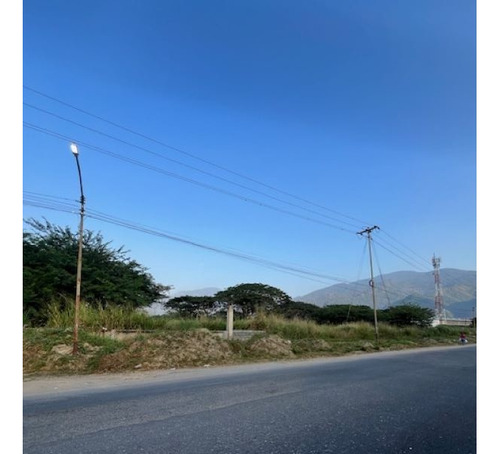 Se Vende Terreno 24000m2, Guatire.