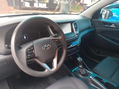 Hyundai Tucson 2.0 Advance 4X2
