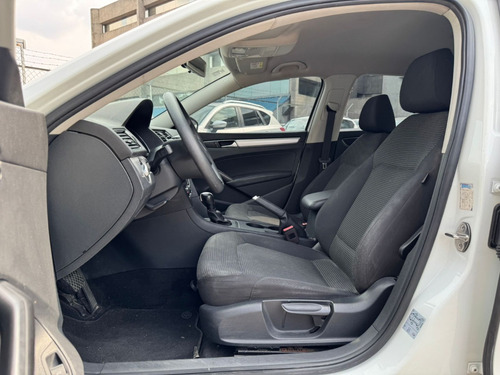 Volkswagen Passat 2.5 Tiptronic Comfortline At