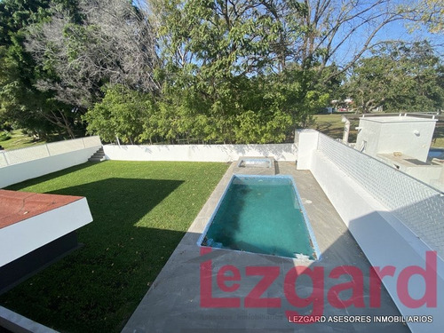 Se Vende Casa Nueva En Lomas De Cocoyoc Junto Al Campo De Golf