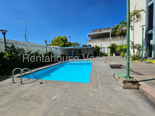 Apartamento En Venta Base Aragua Maracay Con Pozo De Agua Piscina Piso Medio Vigilancia Kg:25-12193