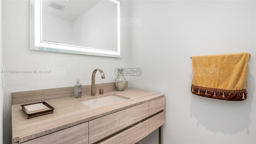 Departamento En Venta En Miami, Florida, Estados Unidos