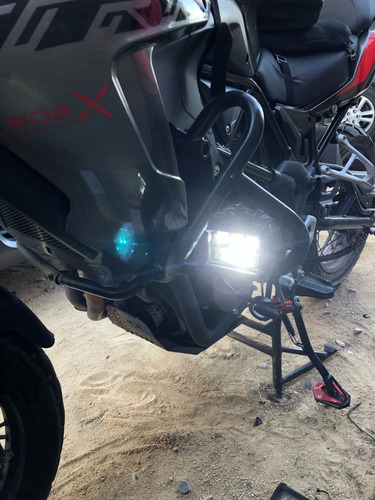 Imagem 9 de 10 de Par Farol Auxiliar Milha Led F7 9d Bmw F650 R1200 F700 Gs800