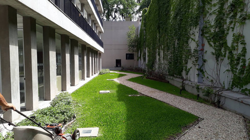 Jardinería, Mantenimientos, Atención A Consorcios Y Empresas