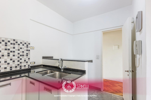3amb · 63m² · Semi Cfte Abierto! S/av! Lav! Balcón! Td/nvo! Listo P/viv! M/lum!