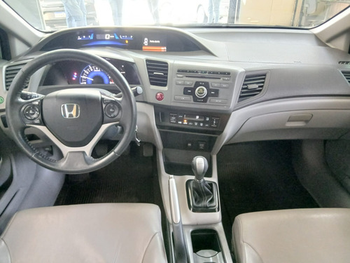 Honda Civic 1.8 Lxs Flex 4p