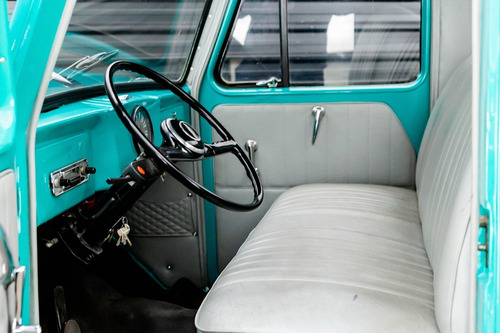 Imagem 6 de 6 de 1962 Ford Rural Willys Pickup