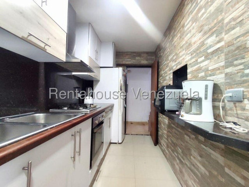 Lomas Del Avila 25-20841 Acogedor Apartamento
