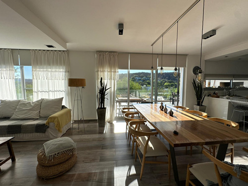Casa En Estancia Q2 Mendiolaza 4 Dormitorios Venta