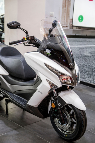 Imagen 8 de 15 de Kymco X-town 250i Entrega Inmediata Bbva 12 Cuotas