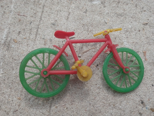 Antigua Bicicletita Bicicleta De Plastico Juguete Miniatura