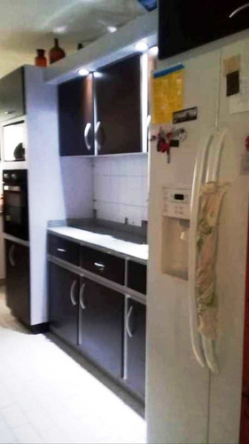 Venta Apartamento Resid. Altamira, Sector El Añil, Urb. Prebo