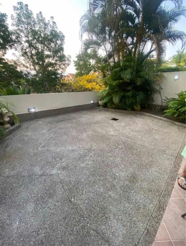 Alquila Town House En Altos De Guataparo (o.carmbarr)