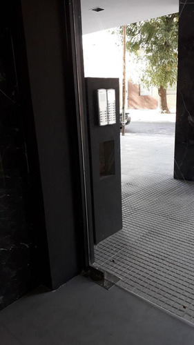 Imagen 3 de 3 de Cochera - Villa Urquiza