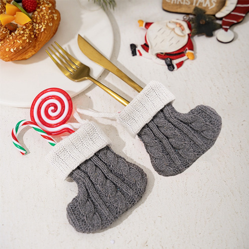 12 Medias Navideñas Tejidas, Decoración De Mesa