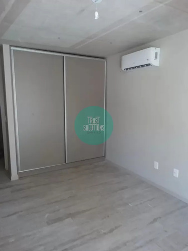 Venta Apartamento P.carretas 2 Dormitorio Ed.greeen Desing A Pasos De La Rambla