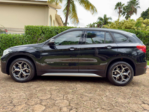 BMW X1 2.0 Sdrive20i X-line Active Flex 5p