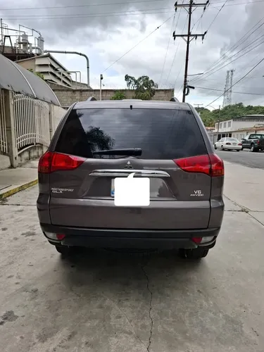 Mitsubishi Montero Sport