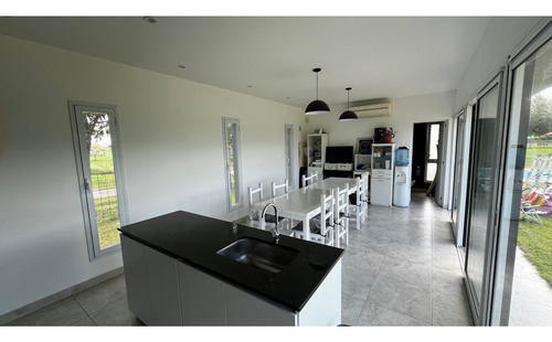 Casa 3 Dormitorios En Barrio Privado - Quincho Y Piscina - Haras De Funes