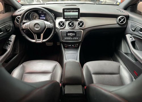 Mercedes-Benz Clase CLA 2.0T CLA250 AMG 211CV AT