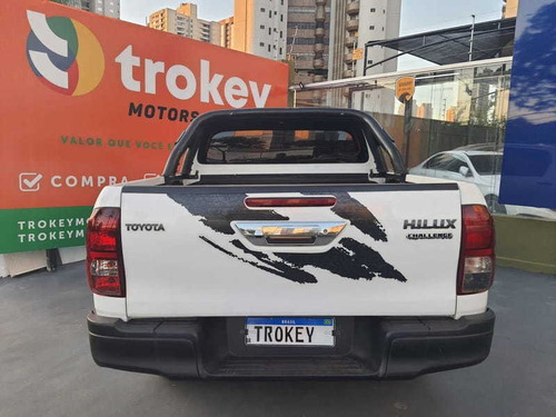 Imagem 5 de 11 de Toyota Hilux Challenge 2.8 Automática 2018
