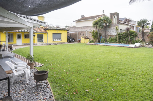 Imagen 9 de 15 de Casa En Venta 4 Ambientes Martinez