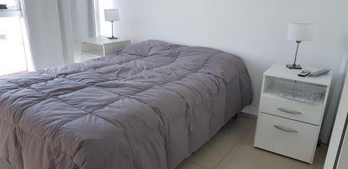 Departamento Seminuevo De 2 Ambientes Con Vista Al Mar