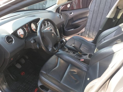 Imagen 12 de 15 de Peugeot 408 2013