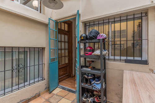 Ph En Venta En Almagro, Capital Federal, Buenos Aires. 3 Ambientes. Apto Credito. Bajas Expensas. Planta Baja