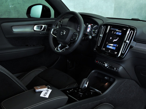 Imagem 12 de 13 de Volvo Xc40 R-design Recharge 2021