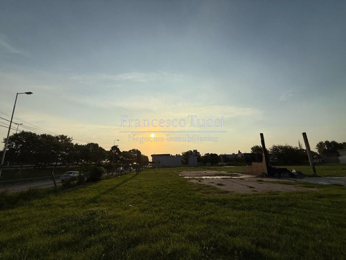 Terreno En Venta Sobre Colectora Norte Villa Santos Tesei