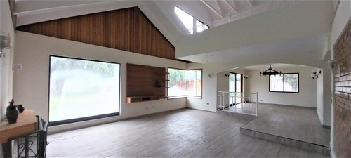 Gran Casa Como Nueva Y Con Todas Las Comodidades