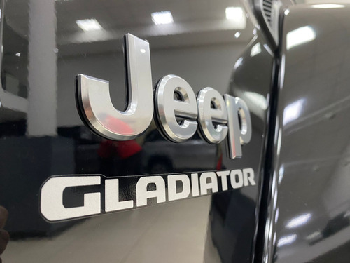 Jeep Gladiator Overland