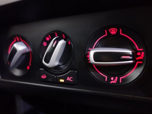 Volkswagen Fox Fox 1.6 MI 8V FLEX 4P MANUAL