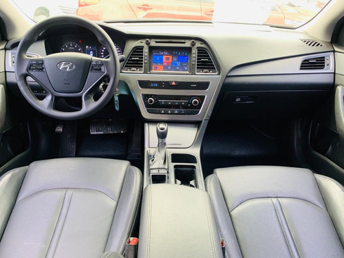 Imagen 9 de 11 de Hyundai Sonata Lf 2016
