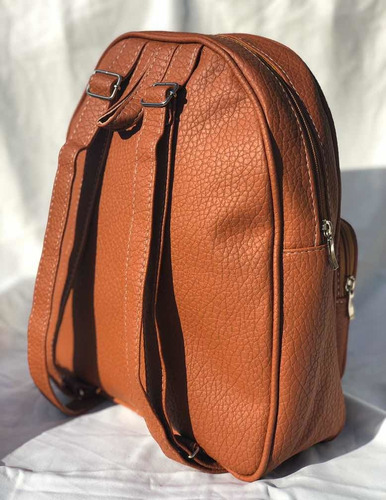 Mochila Eco Cuero - Cuero Ecológico Con Bolsillo Delantero