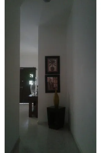 Casa En La Castellana Vecina A Un Parque