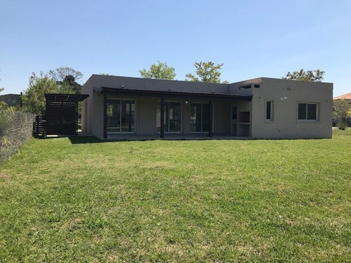 Imagen 6 de 15 de Casa Chalet En Venta Ubicado En San Matias, Escobar, G.b.a. Zona Norte