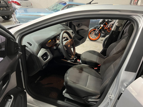 Imagen 9 de 14 de Chevrolet Onix Joy 1.4 2019