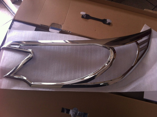 Imagen 1 de 6 de Kit Cromado Completo Del Mercado Honda Crv 12-15 17 Piezas