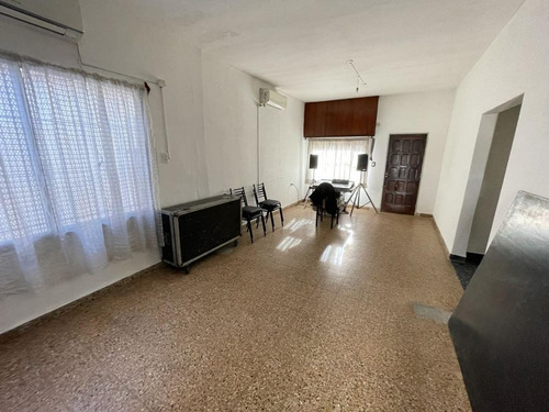 Imagen 6 de 26 de Venta De Casa 4 Amb. + Local + Dpto. 2 Amb. En San Miguel!
