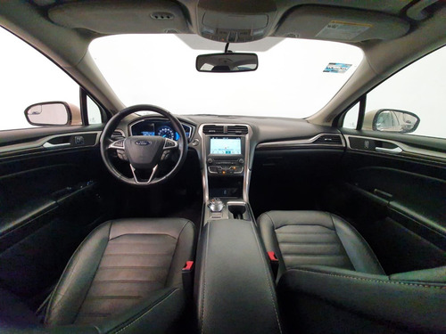 Imagen 14 de 15 de Ford Fusion Se Luxury Hibrido 2017