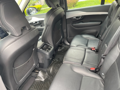 Imagen 23 de 24 de Volvo Xc90 T5