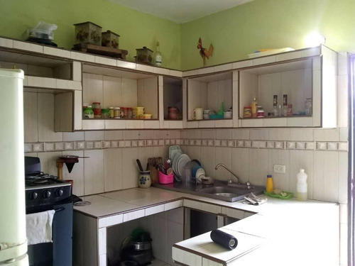 Imagen 5 de 30 de Casa Grande Re-modelada En Zona Exclusiva En Venta Barquisimeto El Cuji, José G. López 04145533925 Codigo 22-21243 Lara, Venezuela