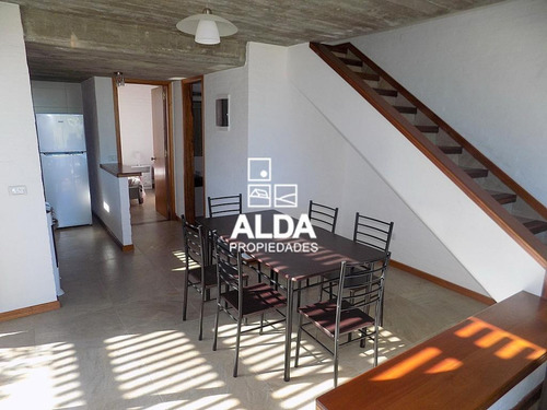 Casa Portales Piriápolis 3 Dorms Venta Ca101428