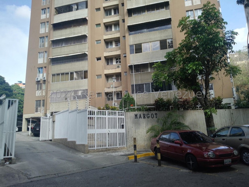 Apartamento En Alquiler  - Delia Pereira