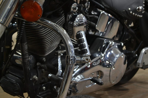 Harley Davidson Heritage 1450 Carburada, Manejo Único